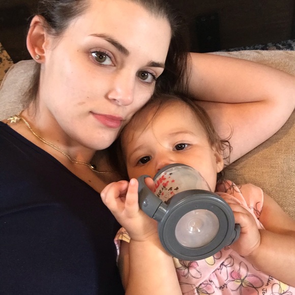 Meet your Posher, Melissa - Picture 1 of 1